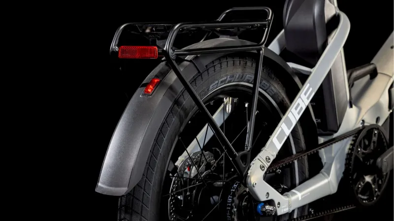 Cube Fold Hybrid Comfort 500 Electric Bike in Pearly Silver/White-4